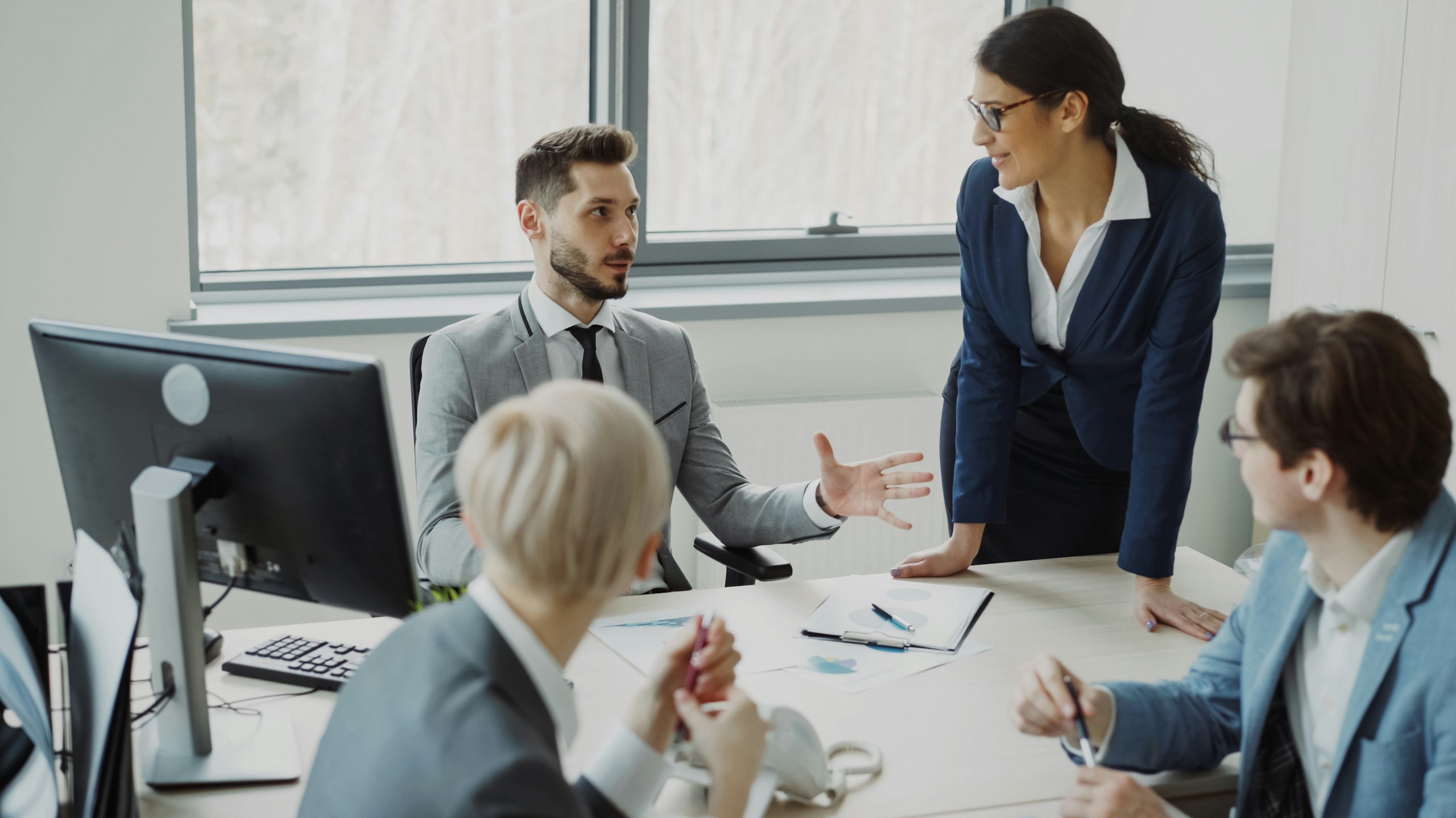 Contingent labor costs management strategies for improving workforce visibility, planning and hiring efficiency